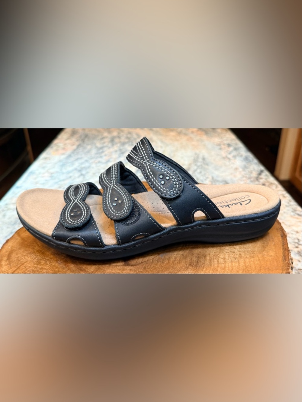 Clarks Leisa Collection Sandals  8 Leather Adjustable Velcro Comfort Slides - Picture 10 of 10